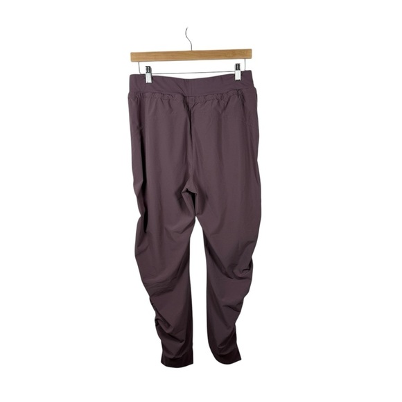 Athleta Women’s Attitude Ruched Jogger Pants in Volcanic Violet Size 8 - Picture 11 of 13